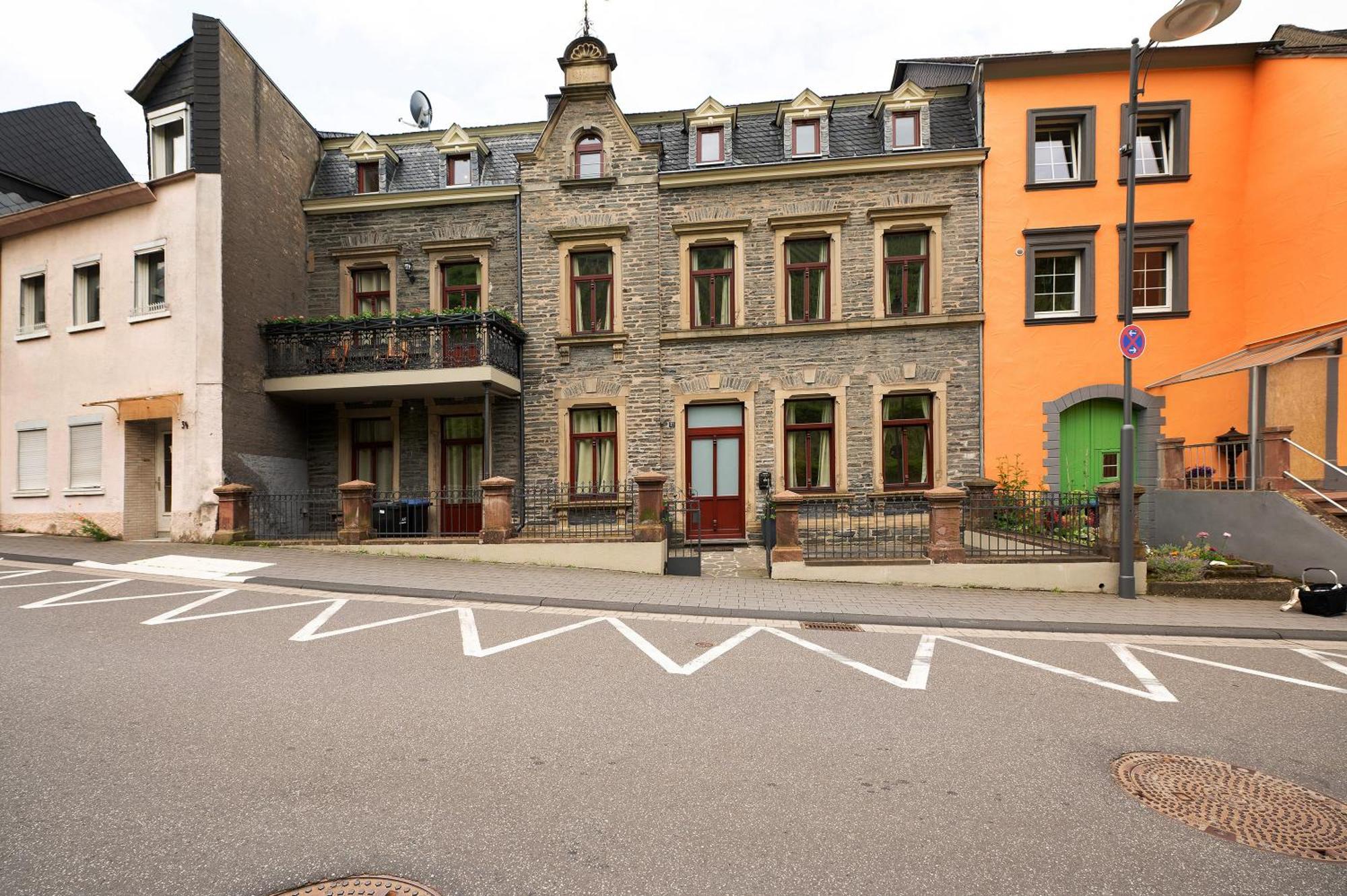 Alte Stadtvilla Am Weinberg 4 Трабен-Трарбах Екстер'єр фото